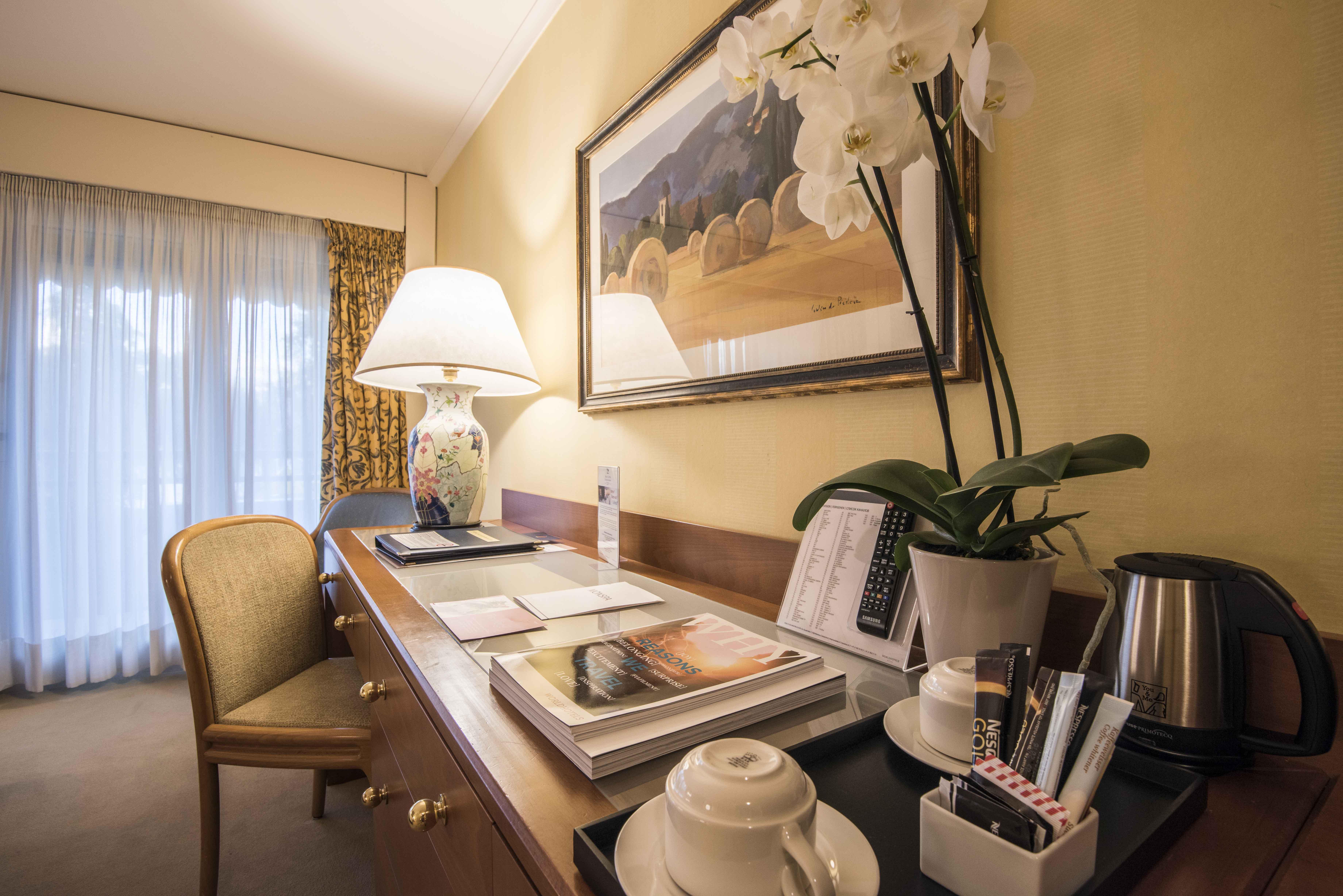 Royal Plaza Montreux Hotel Exterior foto A room at the Hotel de la Couronne
