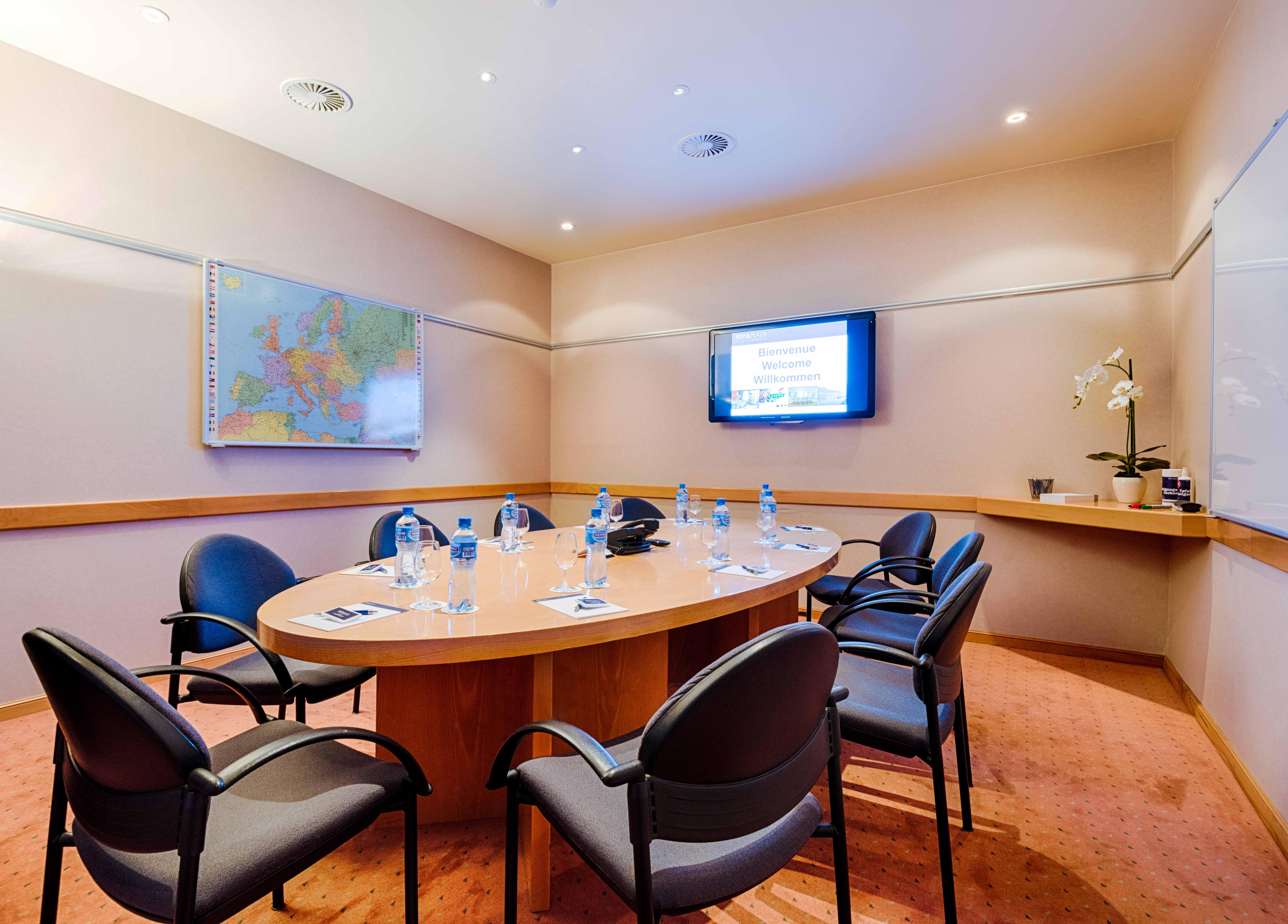 Royal Plaza Montreux Hotel Exterior foto Meeting room at the hotel