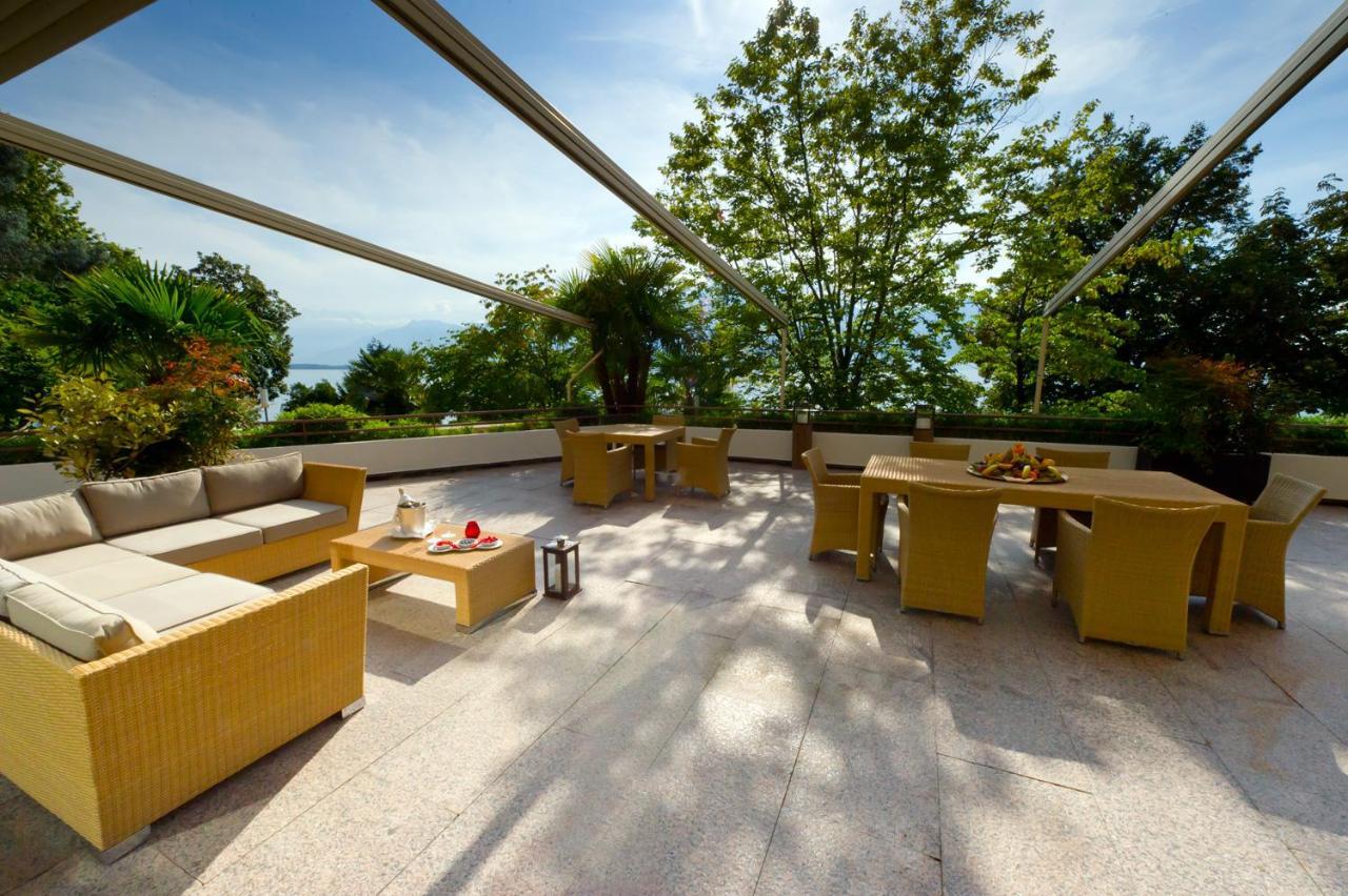 Royal Plaza Montreux Hotel Exterior foto